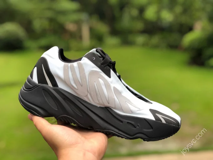 Adidas Yeezy 700 Blue Black GZ0711