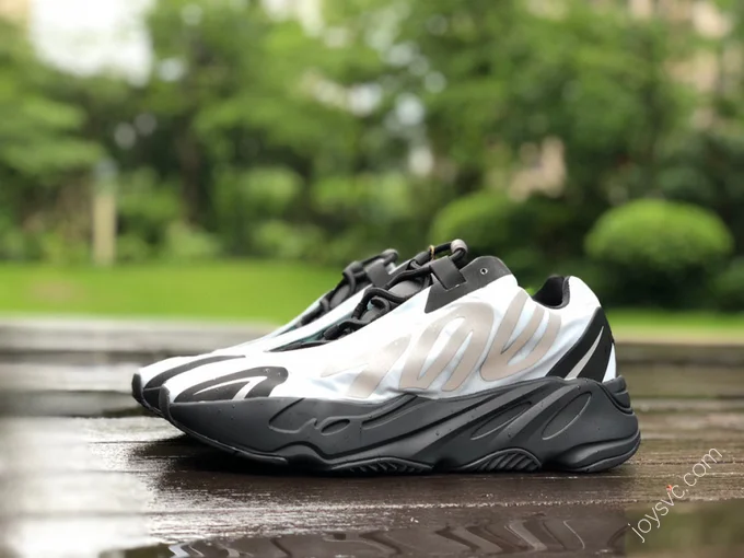 Adidas Yeezy 700 Blue Black GZ0711