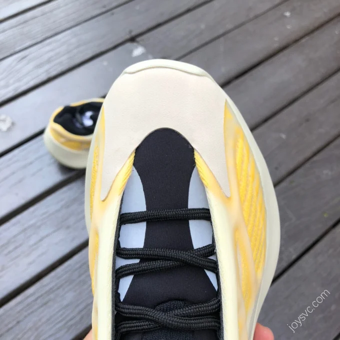 Adidas Yeezy 700 V3 Yellow White HP5425
