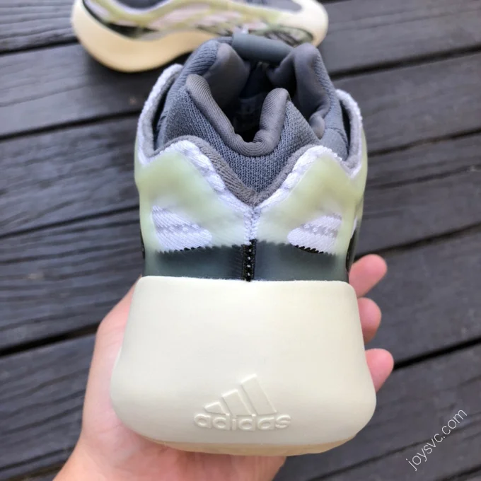 Adidas Yeezy 700 V3 Grey White ID1674