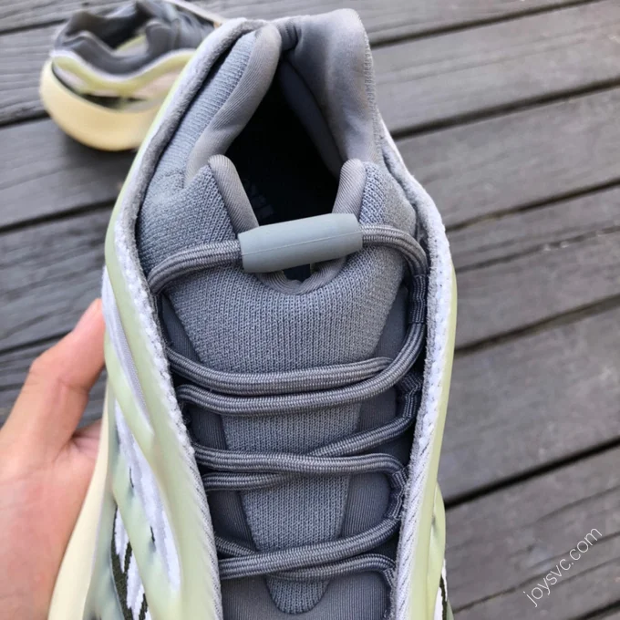 Adidas Yeezy 700 V3 Grey White ID1674
