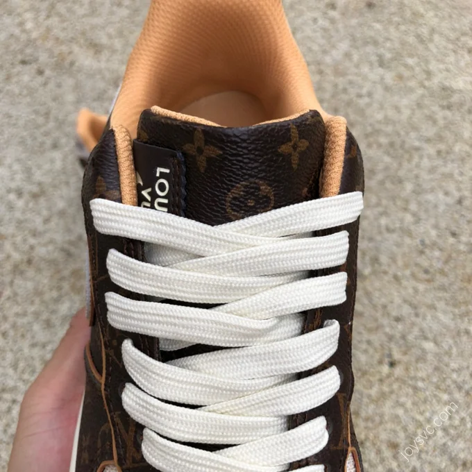 Louis Vuitton x Nike Air Force 1 x Off-White DJ46