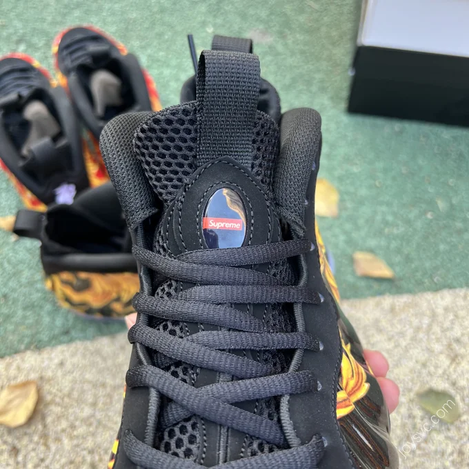 Nike Foamposite One x Supreme Black 652792-001
