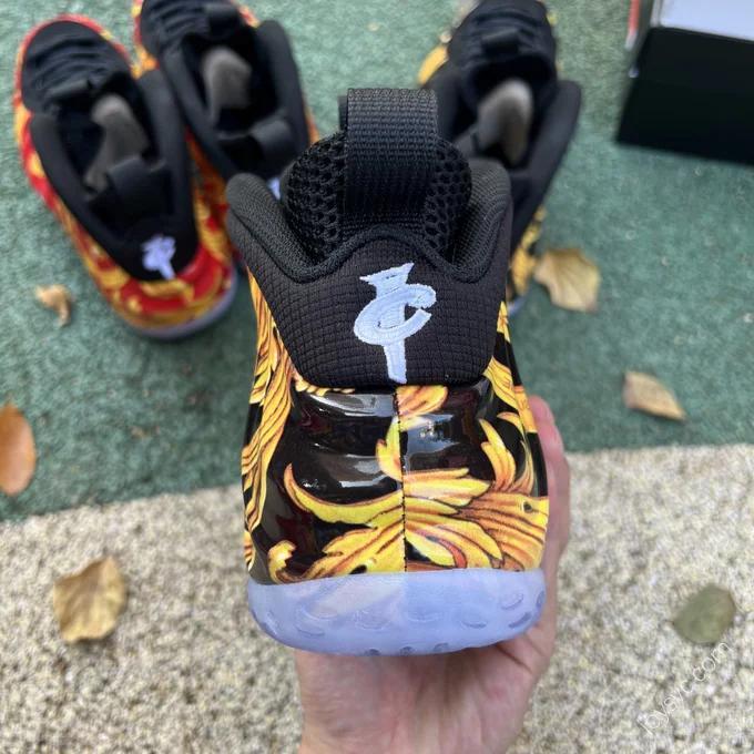 Nike Foamposite One x Supreme Black 652792-001