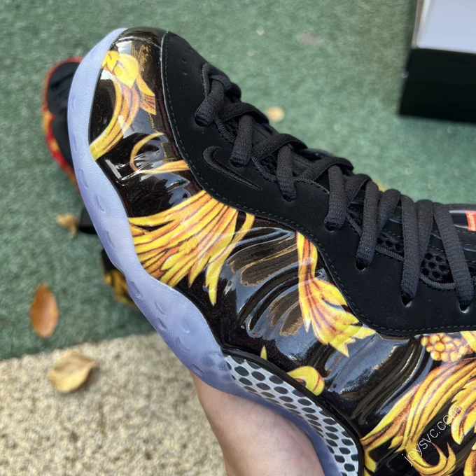 Nike Foamposite One x Supreme Black 652792-001