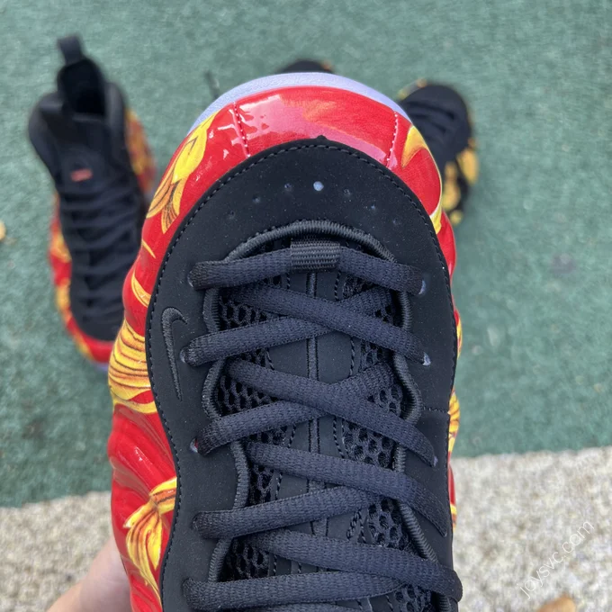 Nike Foamposite One x Supreme Red 652792-600