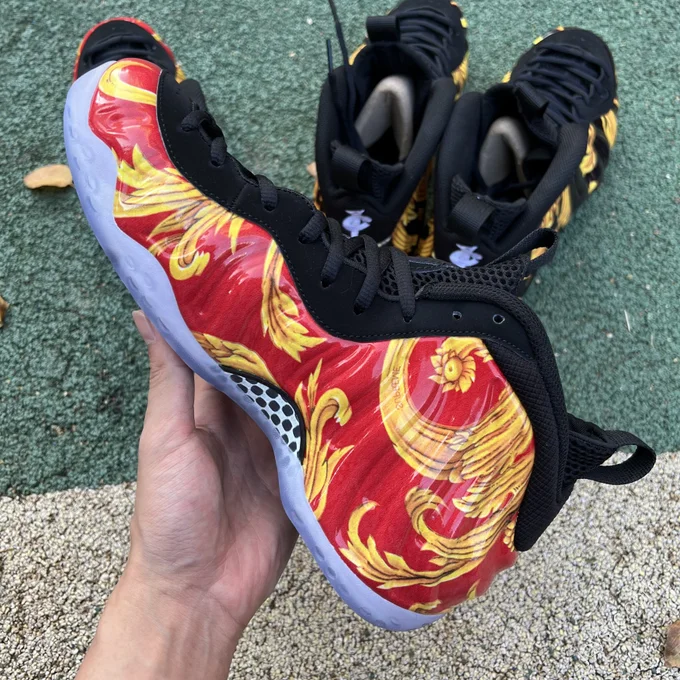 Nike Foamposite One x Supreme Red 652792-600