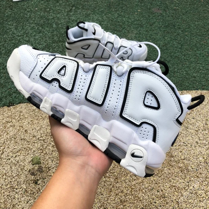 Nike Air More Uptempo Black White 917593-100