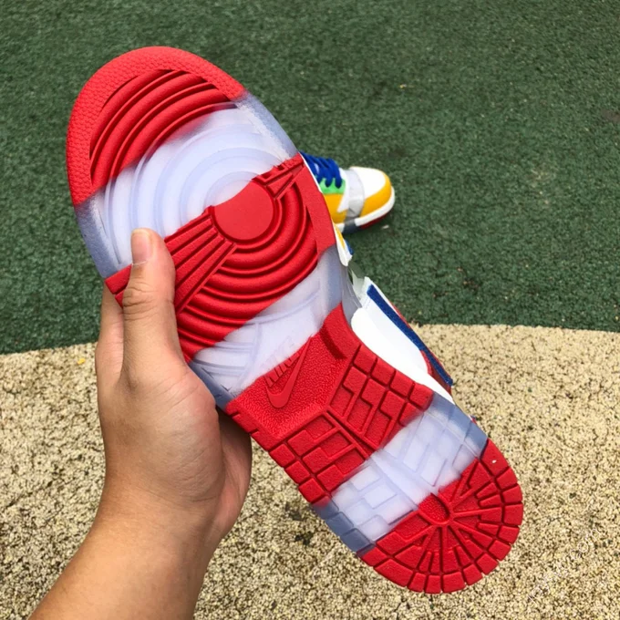 eBay x Nike SB Dunk Low 