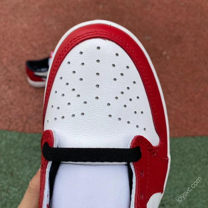 Air Jordan 1 Chicago Low Low-Top Sneaker 705329-600