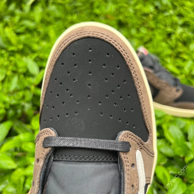 Travis Scott x Air Jordan 1 Low Brown DG 2.0 CQ4277-001