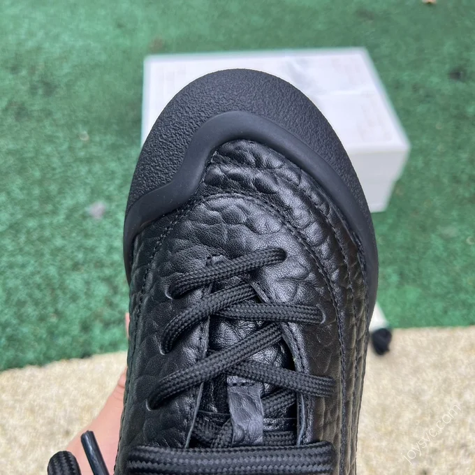 Alexander McQueen Flexion Black