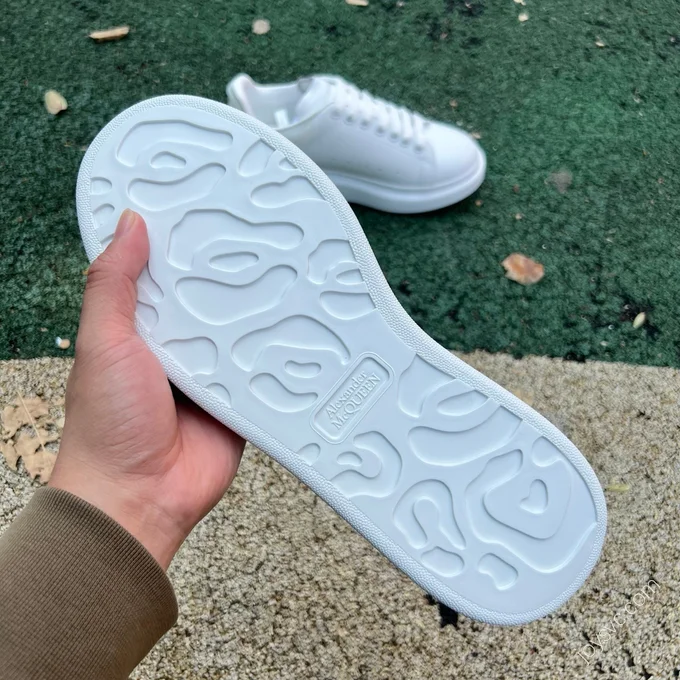 Alexander McQueen White Leather Shoes