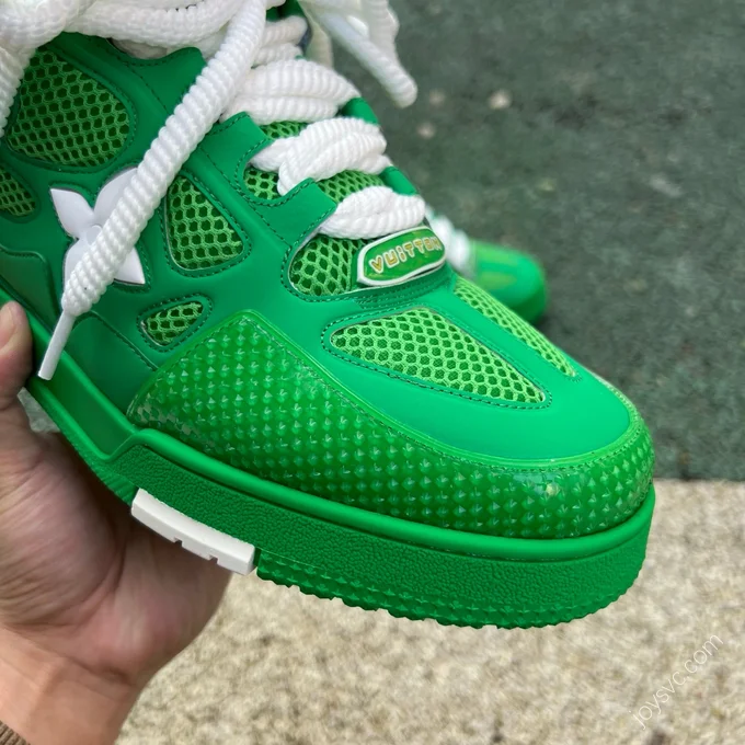 LOUIS VUITTON Skate Green Leather Shoes