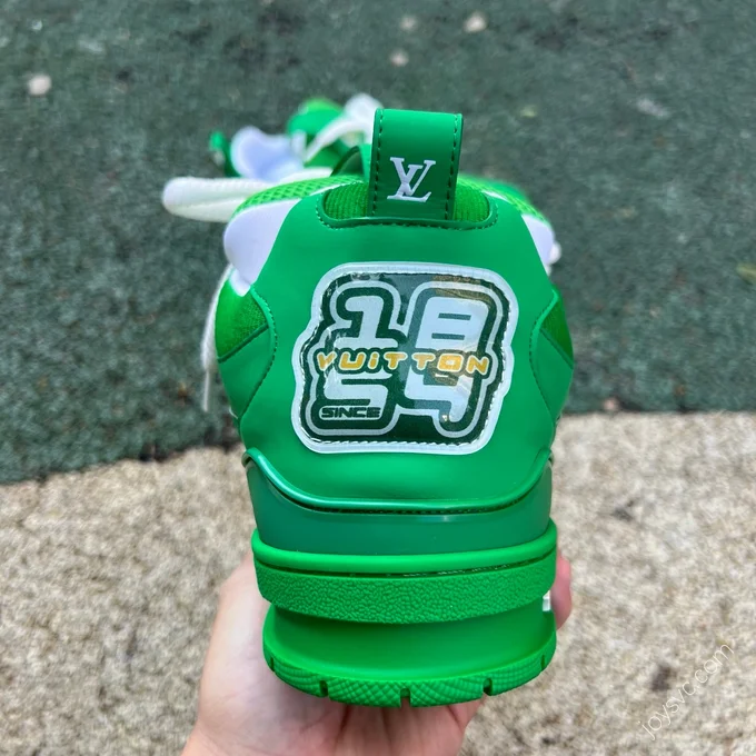 LOUIS VUITTON Skate Green Leather Shoes