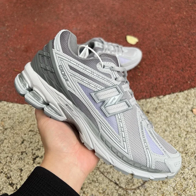 Pure Original NB 1906 Grey New Balance Low Top Running Shoes M1906RNY