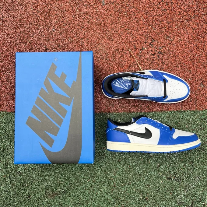 Pure Original AJ1 Low Little Lightning White Blue Black Retro Basketball Shoes CZ0790-140
