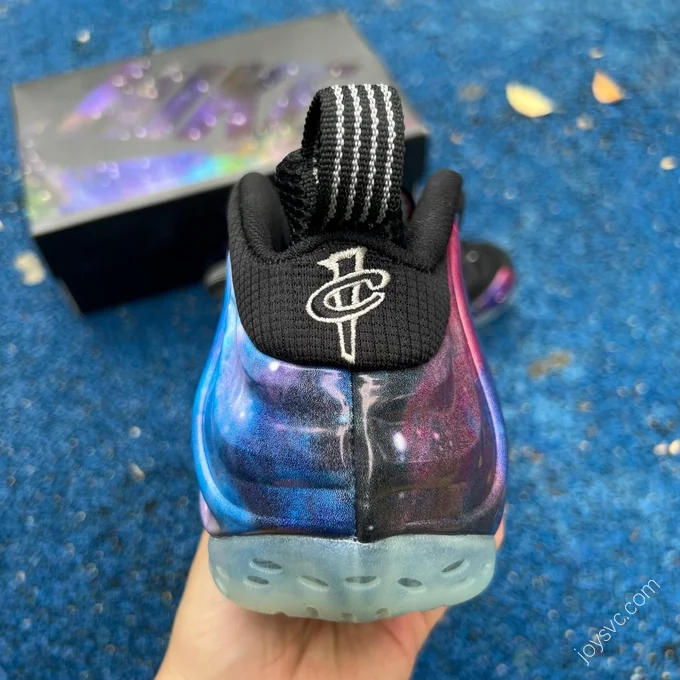 Non-Real Carbon Fiber Nike Air Foamposite One Galaxy Retro Basketball Shoes FQ4303-400