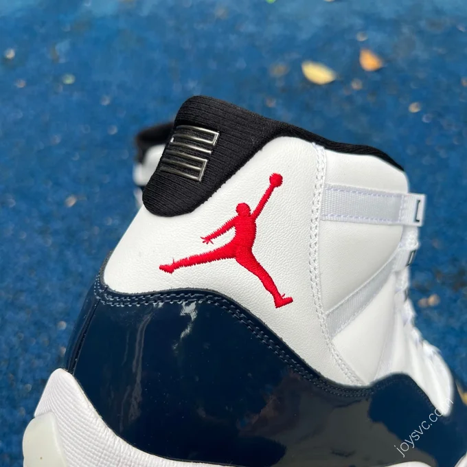 Air Jordan 11 