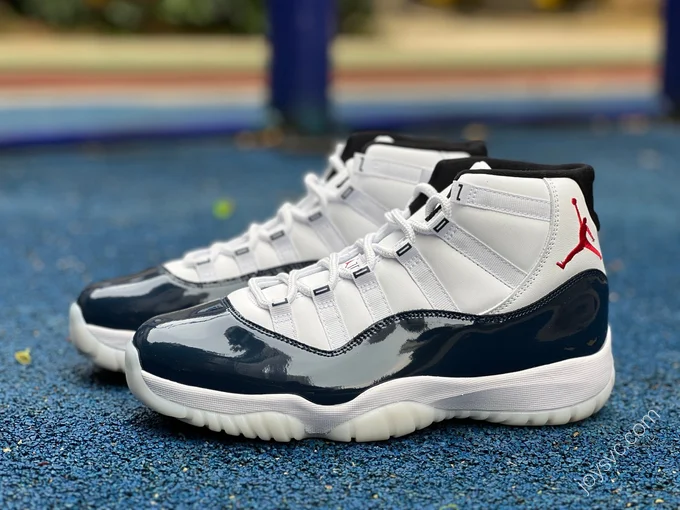 Air Jordan 11 