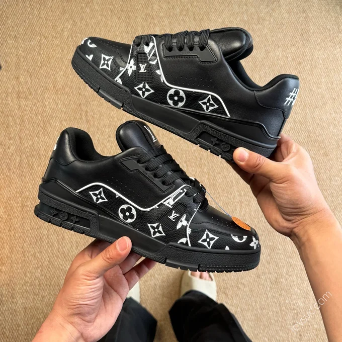 LV Trainer Black Grained Leather White Logo New Packaging