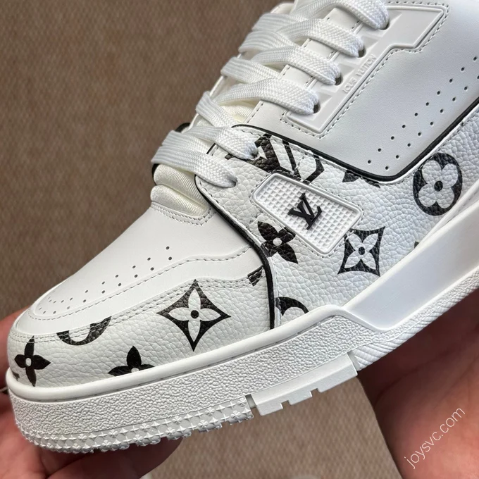 LV Trainer White Grained Leather Black Logo New Packaging
