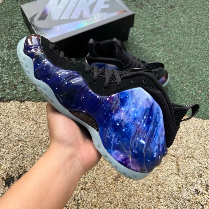 Non-Real Carbon Fiber Nike Air Foamposite One Galaxy Retro Basketball Shoes FQ4303-400