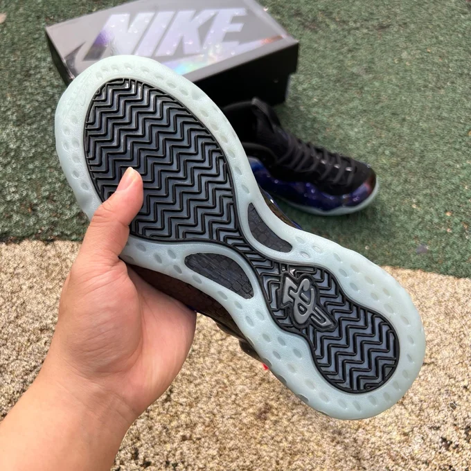 Non-Real Carbon Fiber Nike Air Foamposite One Galaxy Retro Basketball Shoes FQ4303-400