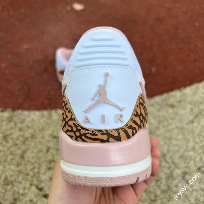 AJ312 White Pink Low Top Sneakers Air Jordan 312 FQ7827-116