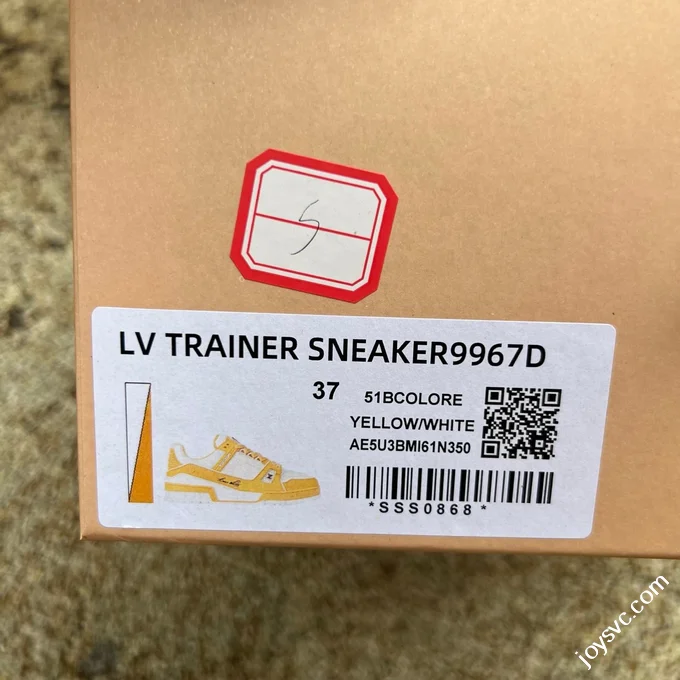 LOUIS VUITTON Trainer Lv White Yellow Sneakers