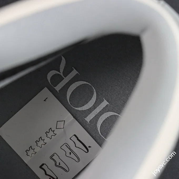 AJ1 Dior High OG White Grey Sneakers