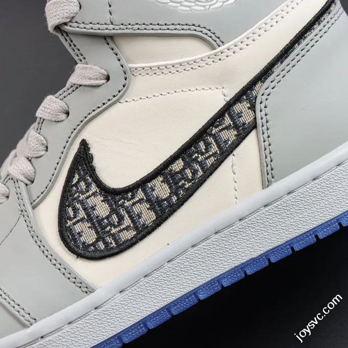 AJ1 Dior High OG White Grey Sneakers