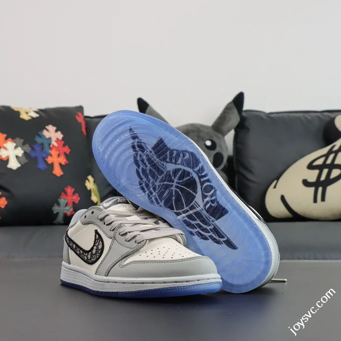 AJ1 Dior Low White Grey Sneakers