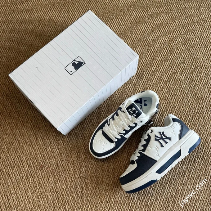 MLB White Cyan Sneakers Item: 3ASXM075N (GP002)
