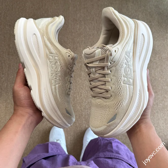 HOKA ONE ONE Bondi 9 Beige Running Shoes 1162011/OLTM