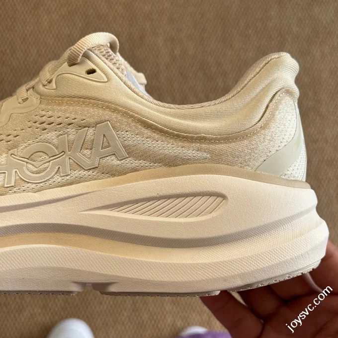 HOKA ONE ONE Bondi 9 Beige Running Shoes 1162011/OLTM