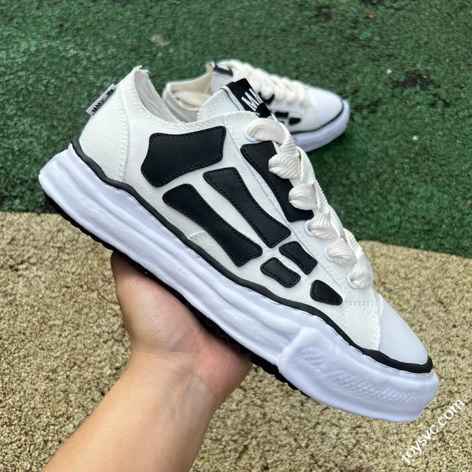 MMY Bone White Black Sneakers Maison Mihara Yasuhiro x AMIRI Skel-Top Low