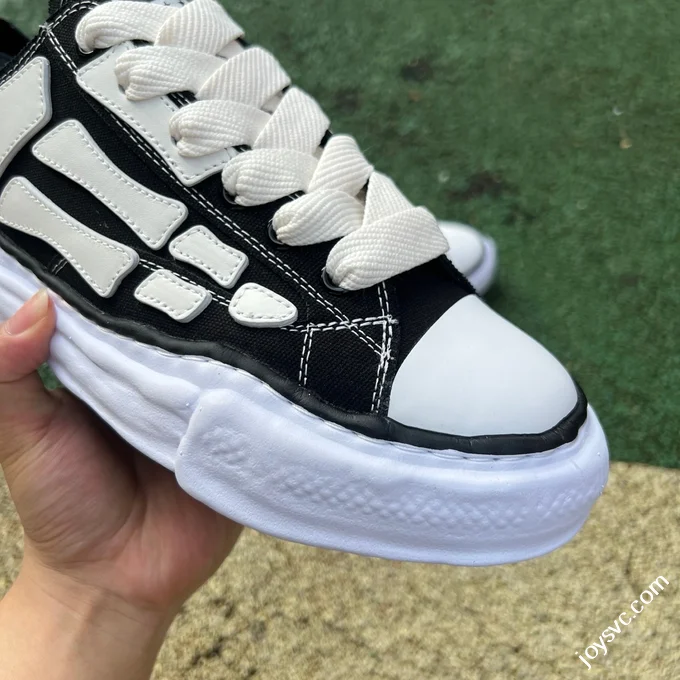 MMY Bone Black White Sneakers Maison Mihara Yasuhiro x AMIRI Skel-Top Low