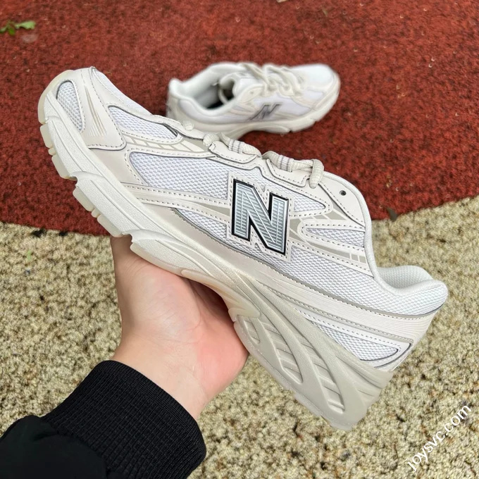 Pure Original NB 740 Beige Sneakers U740LN1