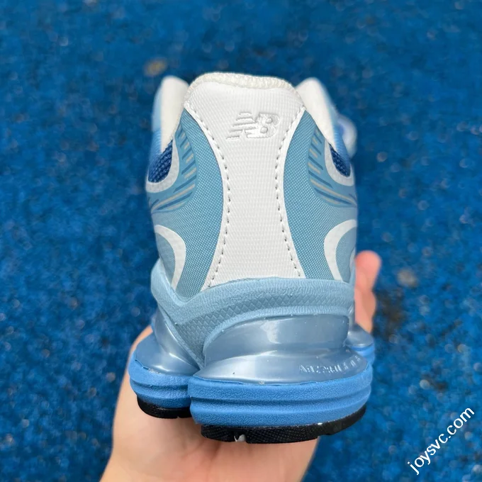 NB2000BA White Blue Cushioning Sneakers