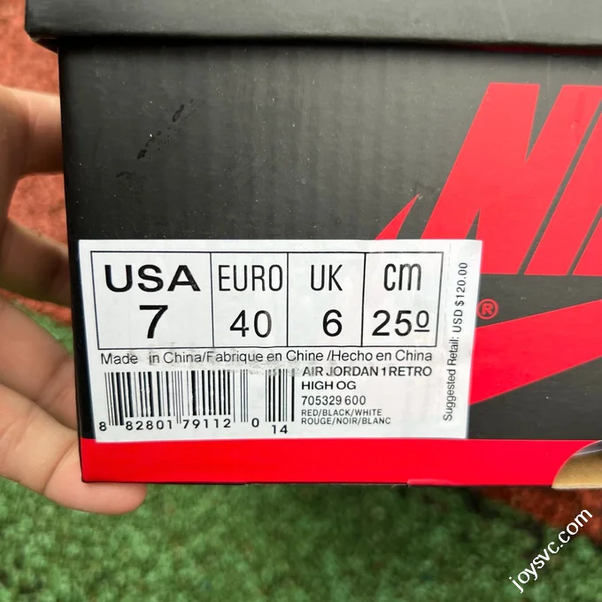 AJ1 Low Chicago Sneakers 705329-600