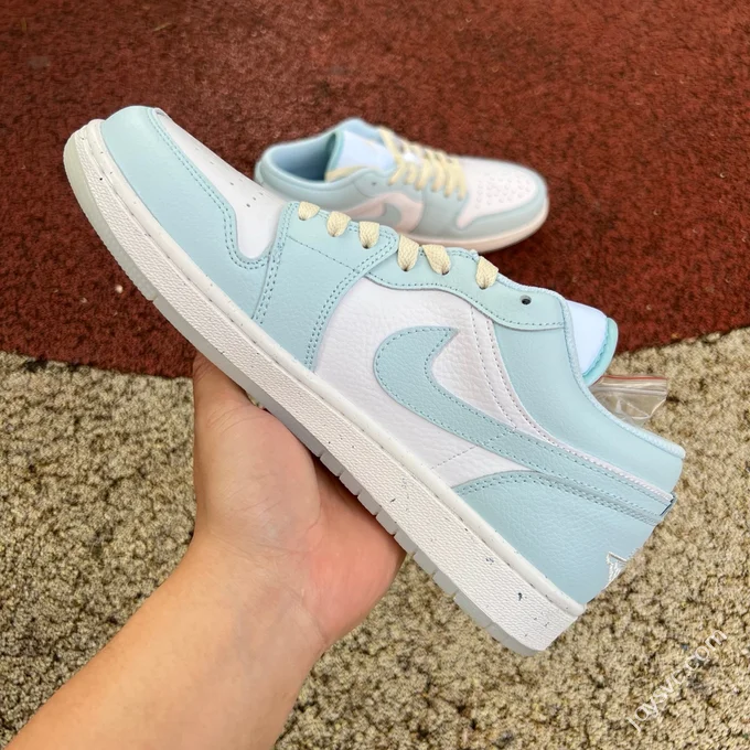 AJ1 Low White Blue Sneakers