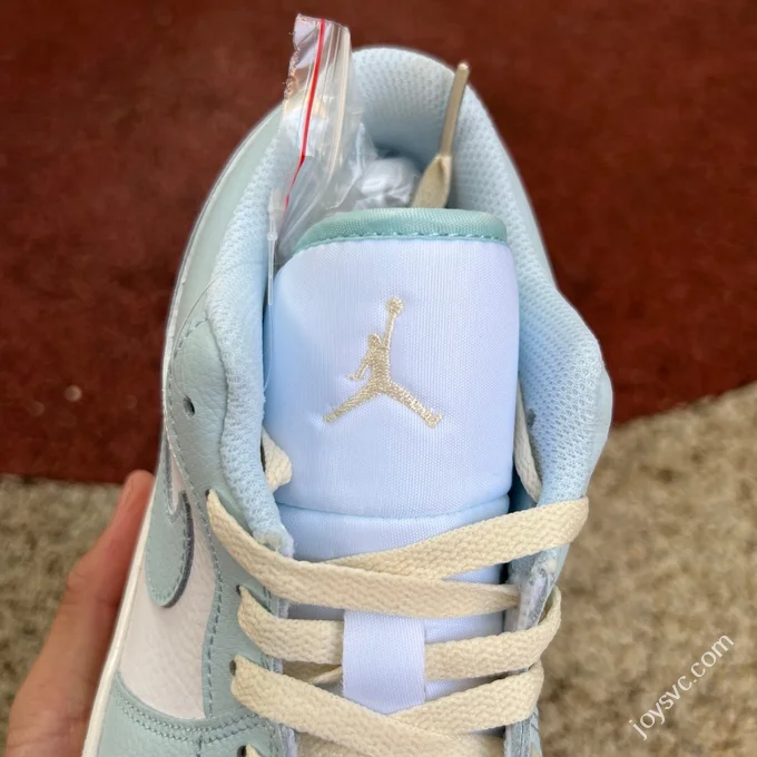 AJ1 Low White Blue Sneakers