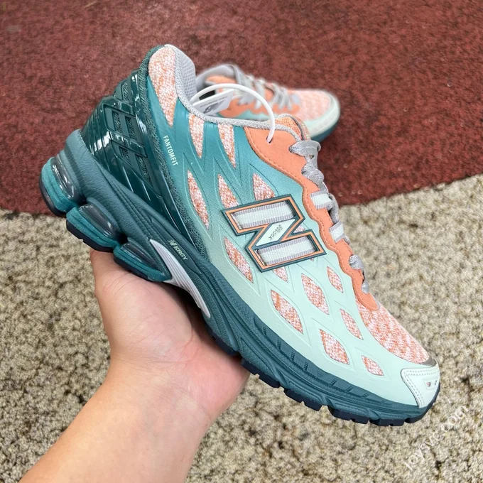 NB1906WFB Green Pink Sneakers