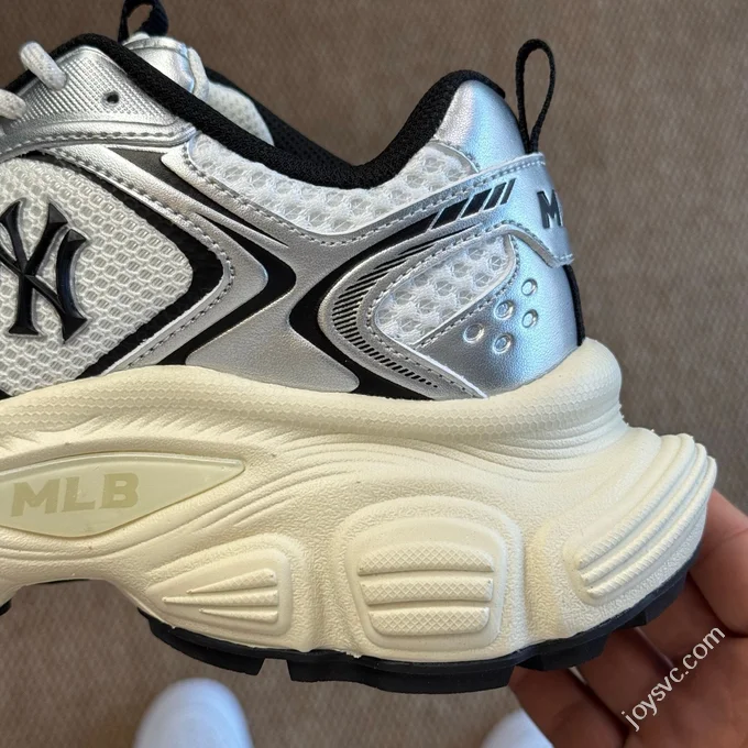 MLB Winner Chunky Cyber Dad Shoes Ivory White Silver 3ASHWD15N (GP020)