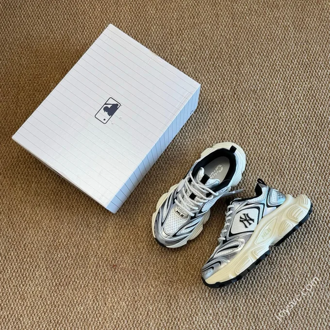 MLB Winner Chunky Cyber Dad Shoes Ivory White Silver 3ASHWD15N (GP020)