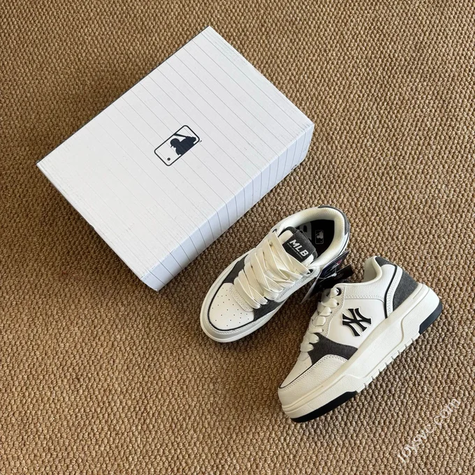 MLB Chunky Liner College Style Platform Sneakers Denim Black White 3ASXD015N (GP002)