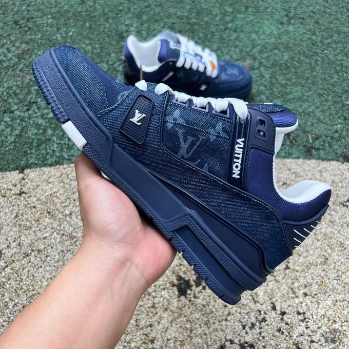 LOUIS VUITTON Trainer Denim Dark Blue Sneakers
