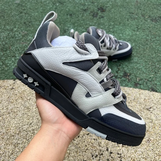 LOUIS VUITTON Skate LV Black Grey Lace-up Sneakers