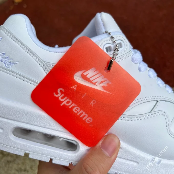Nike Air Max 1 White Supreme Sneakers